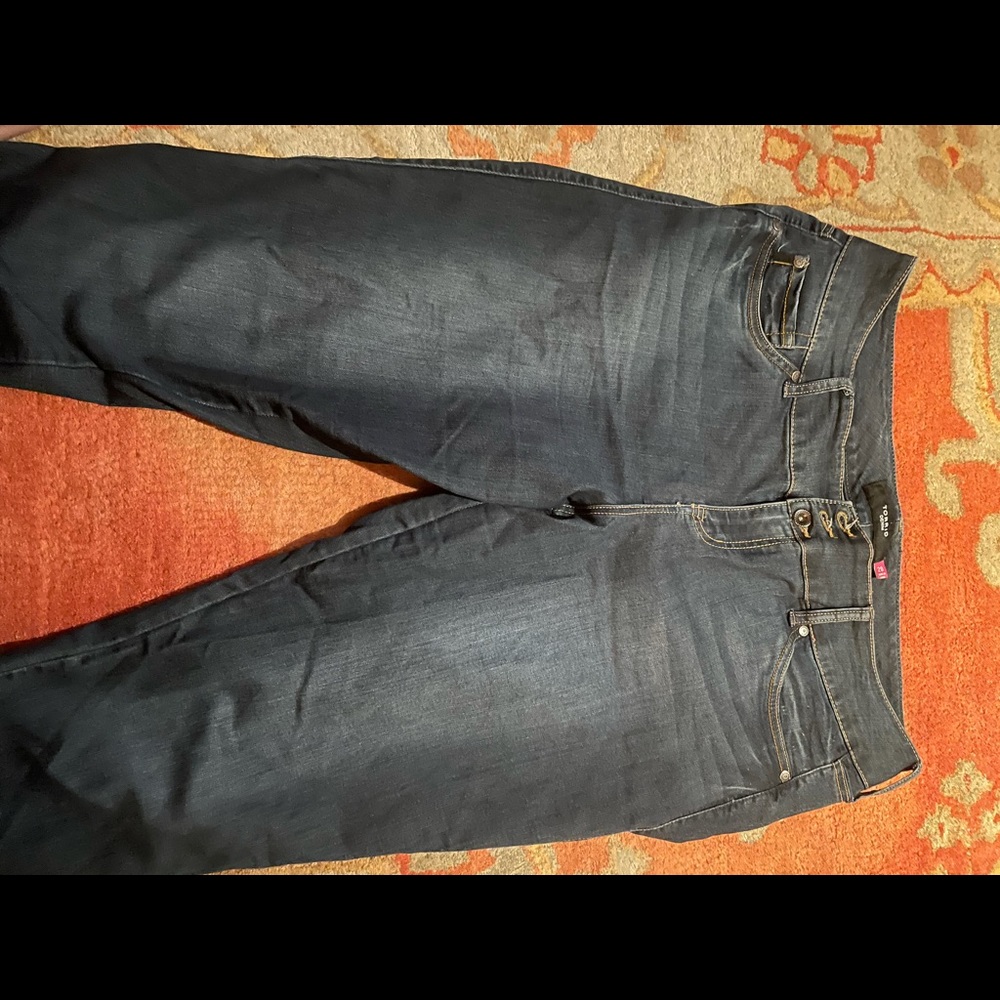 Dark wash with fading- Torrid skinny Jean -size 20
